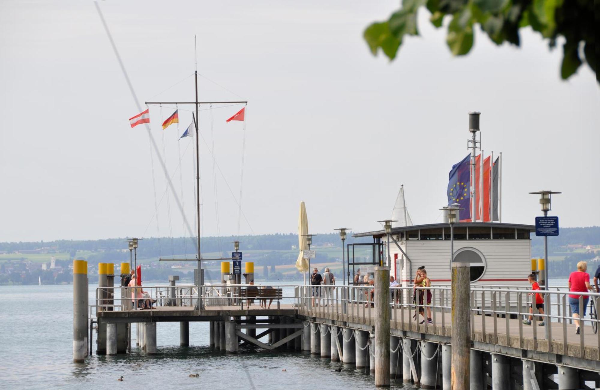 Auszeit Appartement Hagnau am Bodensee Buitenkant foto
